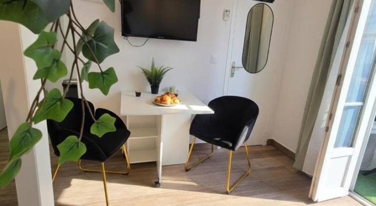 Holiday apartment | Near Musée Marc Chagall | Pets are welcome — photo 3