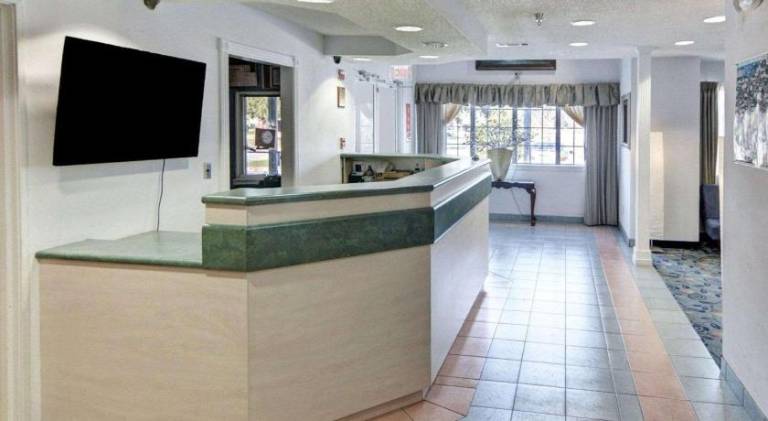 Rodeway Inn & Suites Lewisville I-35 — photo 3