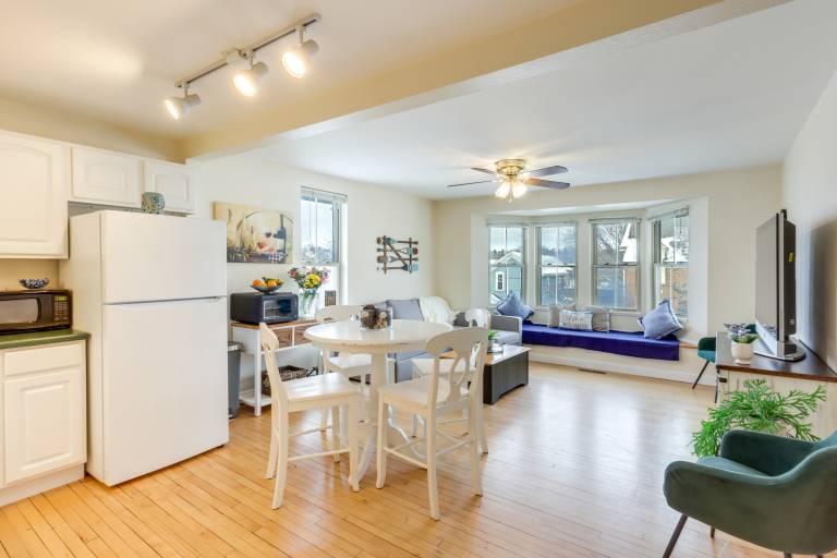 Apartment  Delafield