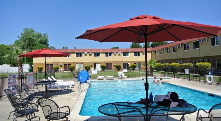 Travelodge by Wyndham Red Bluff South of Redding — photo 4