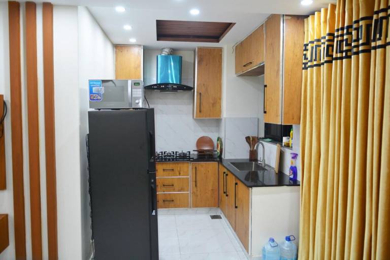 Apartment with garden — photo 3