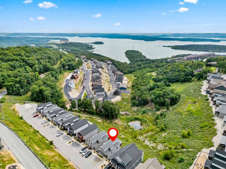 Fully equipped vacation home with barbecue & pool | Pet-friendly — photo 4