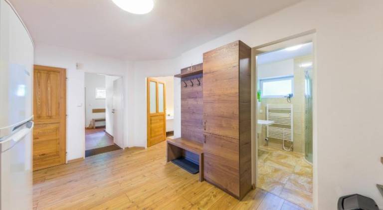 Rental apartment with garden & terrace — photo 5