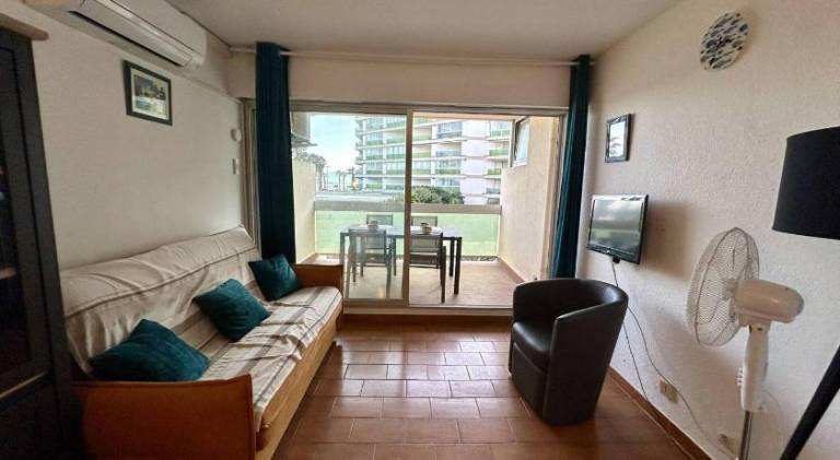 Apartment | Next to the beach | Dogs allowed in Canet-en-Roussillon