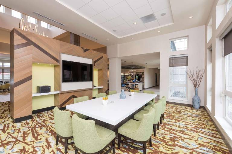 Hilton Garden Inn Grand Rapids East — photo 4