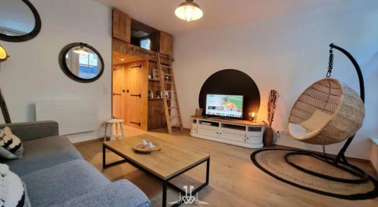 Rental apartment with terrace in Honfleur