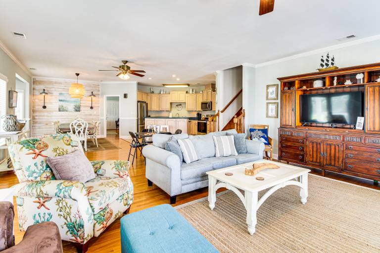 Tybee Island Gem: Spacious Home w/ Private Pool — photo 2