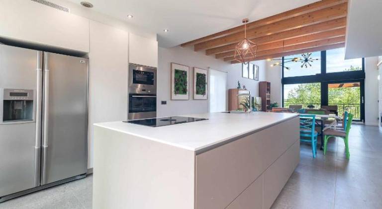 Fully equipped vacation home with yard, private pool & hot tub | Suitable for remote work | Pets are welcome — photo 3
