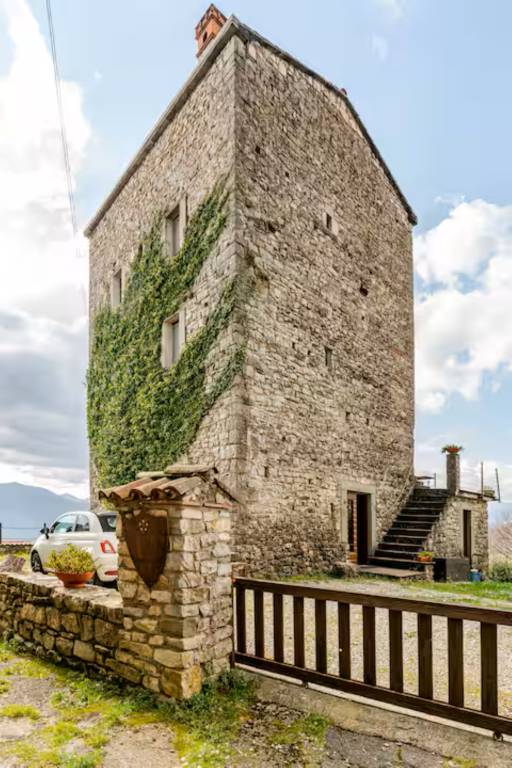 Castle  Irola