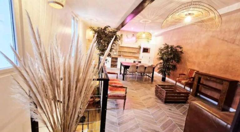 Holiday apartment with patio — photo 5