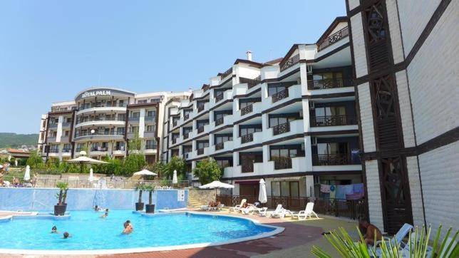 Beautiful apartment with pool | Next to the beach | Pet-friendly in Sveti Vlas