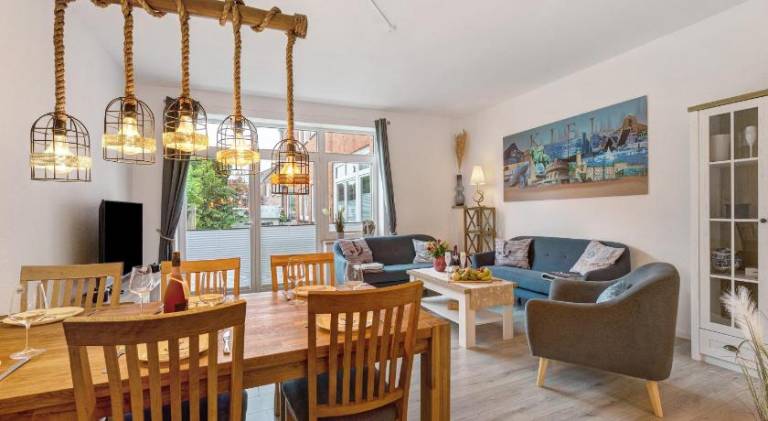 Apartment with 2 rooms for 5 persons — photo 3
