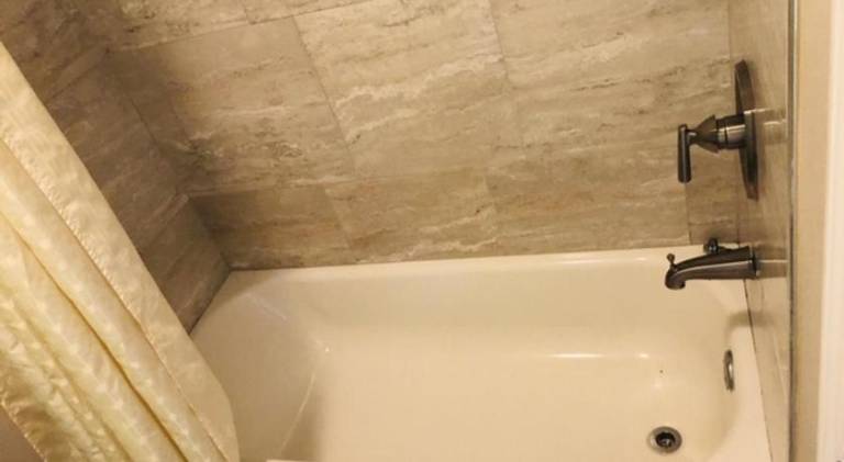 Flamingo Beach Inn — photo 3