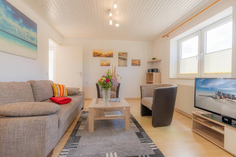 Apartment with garden & barbecue — photo 3