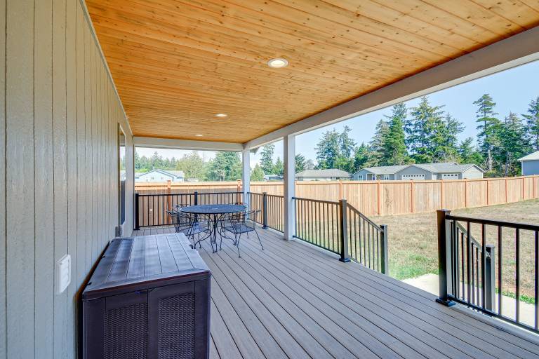 Westport Vacation Rental w/ Private Hot Tub! — photo 2
