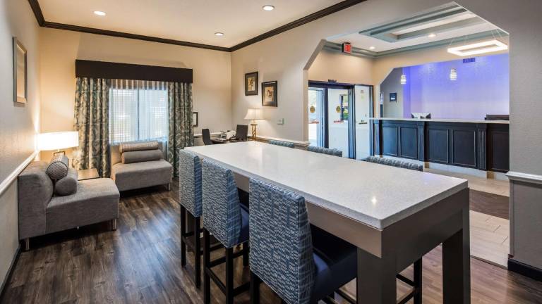 Best Western Mayport Inn & Suites — photo 2