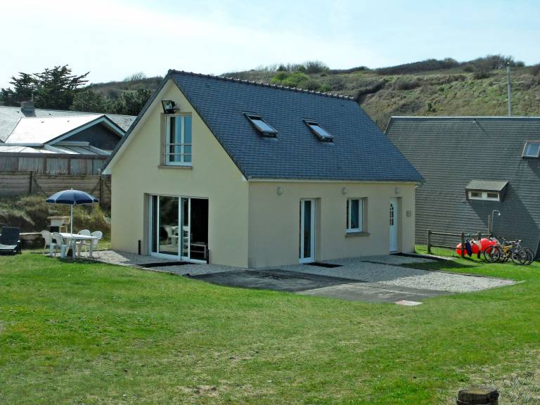 Wonderful house with garden, BBQ & terrace | Sea view | Close to the beach | Dogs allowed — photo 3