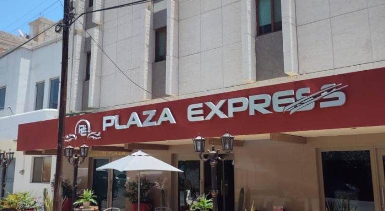 Hotel Plaza Express — photo 4