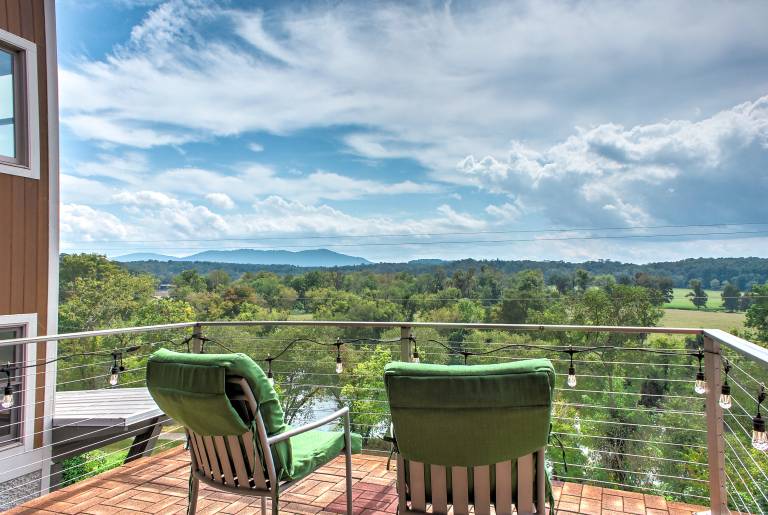 Magic Mountain New West Asheville Chalet