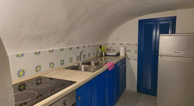 Apartment with 1 room for 3 persons — photo 4