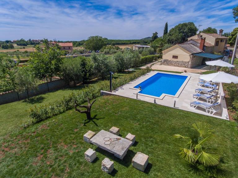 Fully equipped wonderful house with grill, yard & private pool | Pet-friendly — photo 2