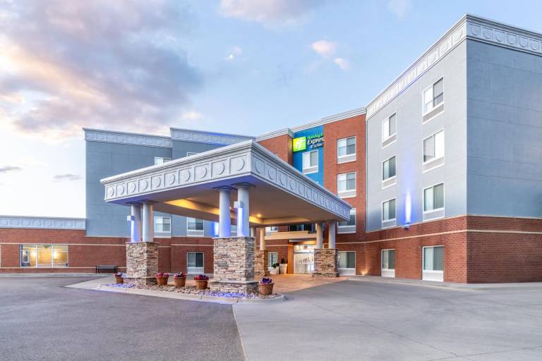 Holiday Inn Express & Suites Denver North - Thornton By IHG in Thornton, CO