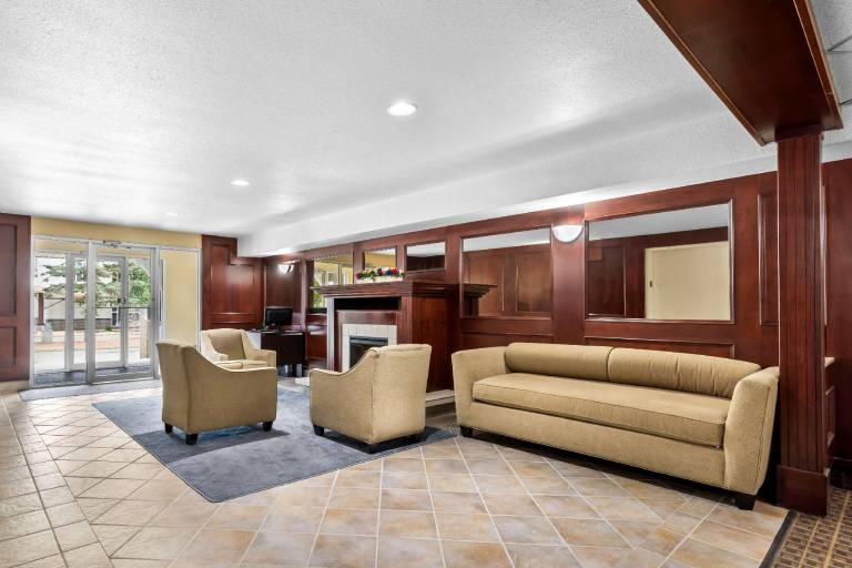 SureStay Plus by Best Western Drumheller — photo 2