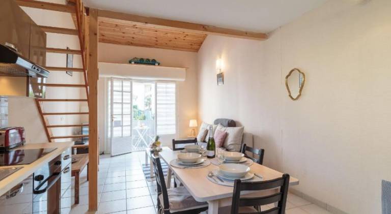 Rental apartment with 1 room for 4 persons — photo 4