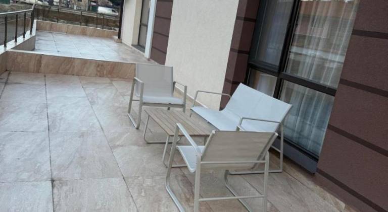 Rental apartment with garden & patio — photo 4