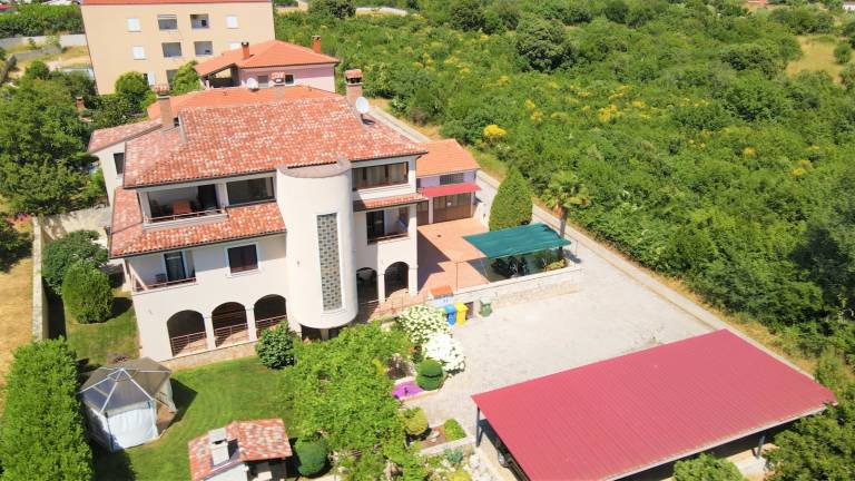 Ferienwohnung in Rovinj mit Terrasse, Klimaanlage, W-LAN (3483-4) — photo 2