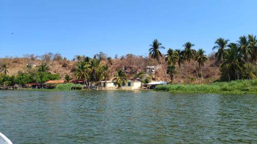 Villas Isla Montosa in Coyuca de Benitez