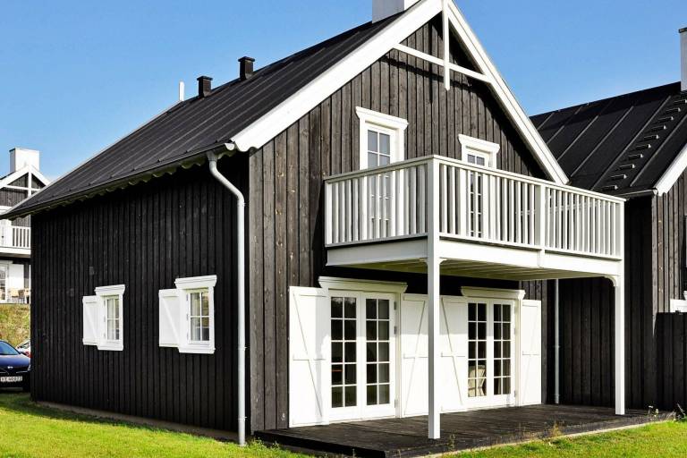 Fully equipped beautiful vacation home with sauna, pool & BBQ | Pets allowed — photo 2