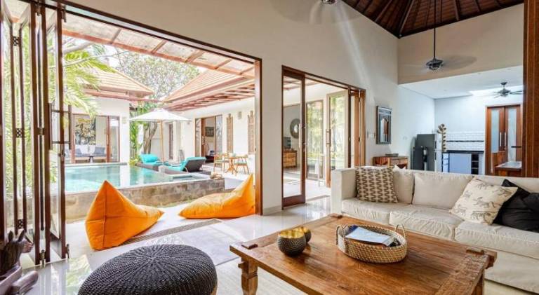 Vacation home with pool | Perfect for remote work in Denpasar