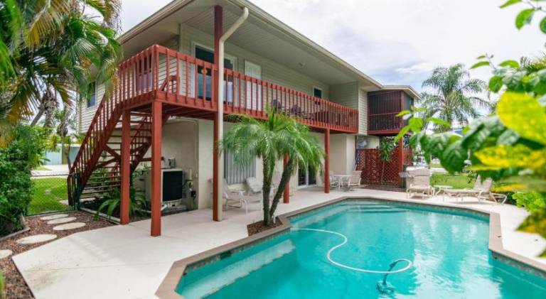 House Anna Maria