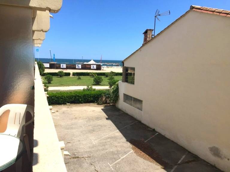 Holiday apartment with 1 room for 4 persons — photo 2