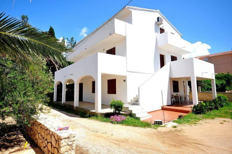 Apartma  Kolanjski Gajac