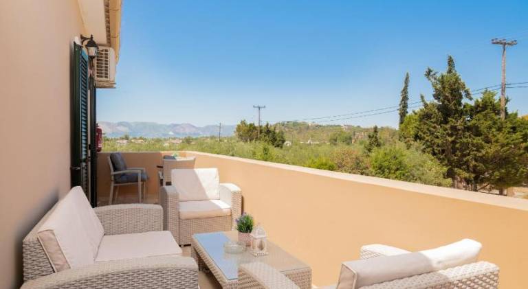 Fully equipped lovely villa with BBQ, patio & private pool | Pets allowed — photo 5