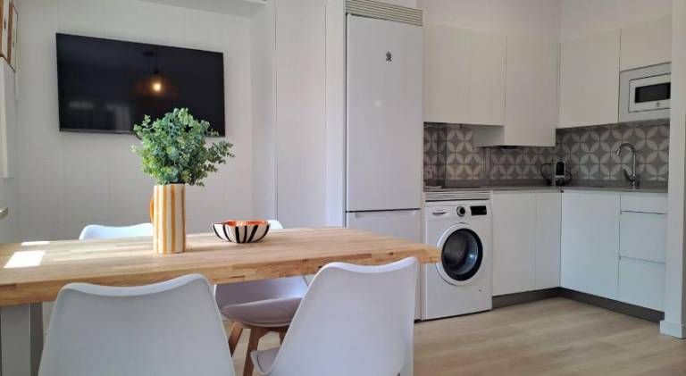 Rental apartment with 3 rooms for 5 persons — photo 4