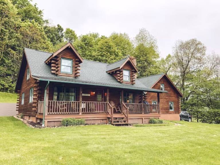 Cabin Millersburg
