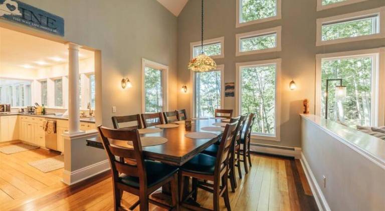 Waterfront, Luxury, Spacious home in Freeport! — photo 4