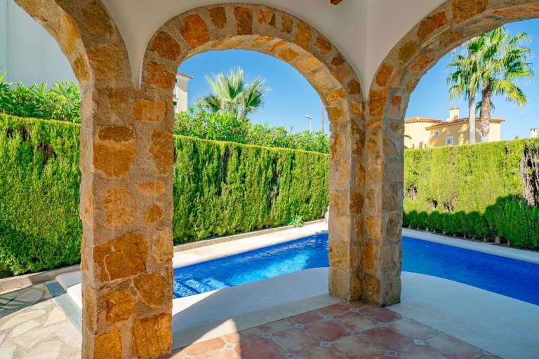 Casa Oliva Nova