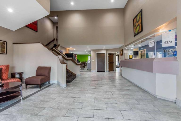 Classic Inn By Townhouse American Way Memphis I 240 — photo 3