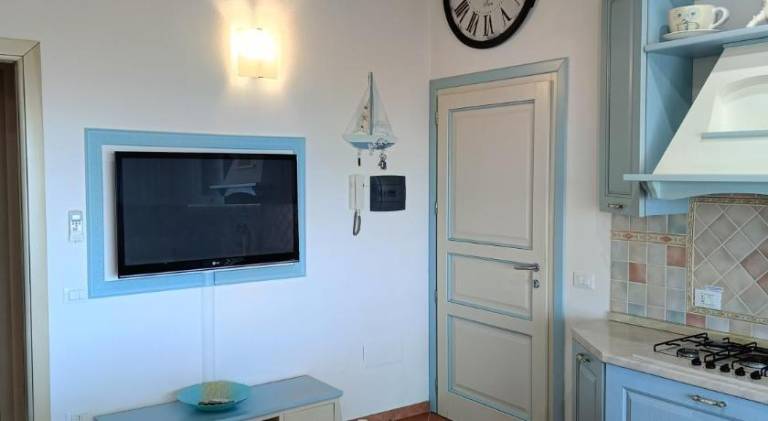 Holiday apartment with terrace & garden — photo 5