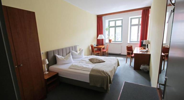 Hotel Zittauer Hof — photo 2