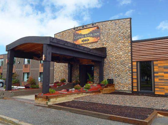 Ramada by Wyndham Copper River Inn in Fort Frances, ON