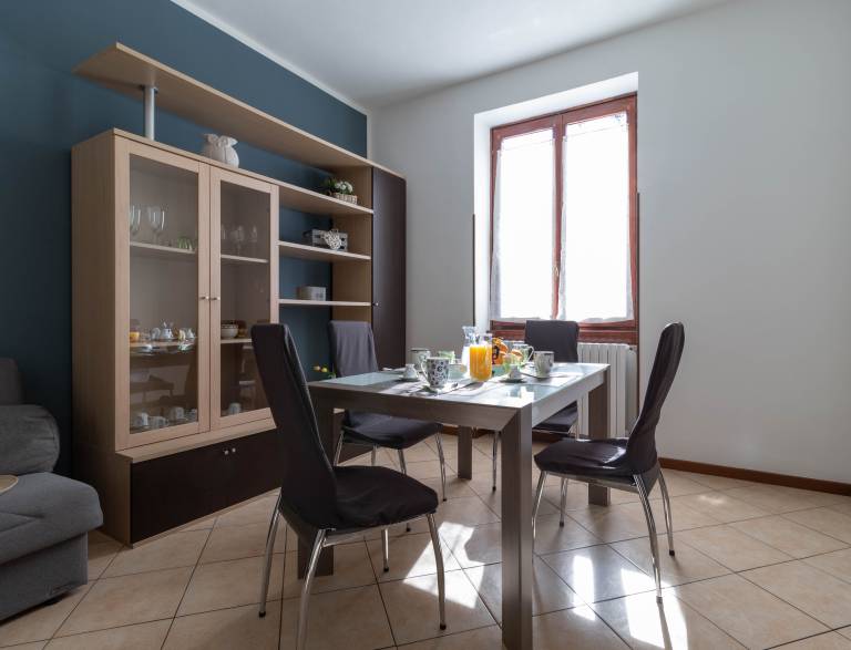 Rental apartment with 2 rooms for 5 persons — photo 2