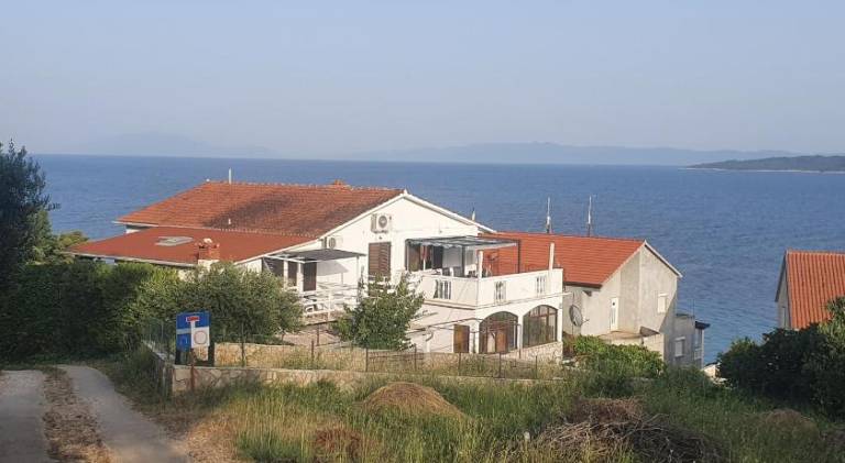 Holiday apartment with 2 rooms for 6 persons — photo 4