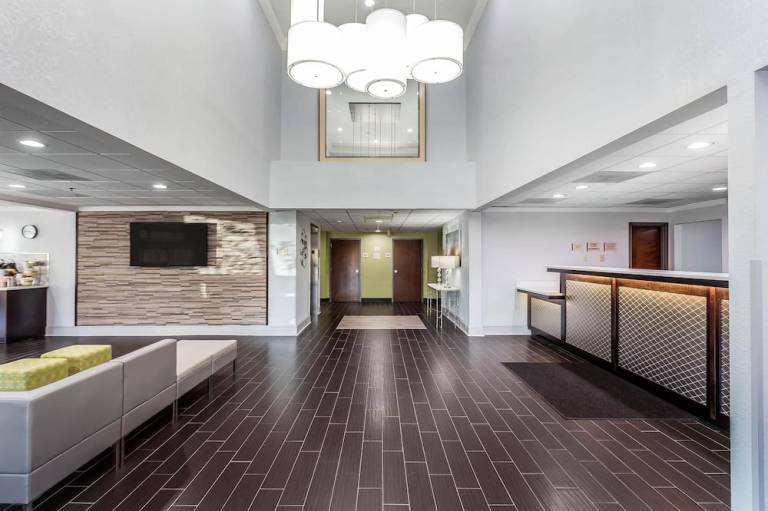 Quality Suites Pineville Charlotte