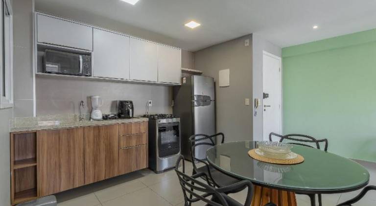 Rental apartment with pool & hot tub — photo 3