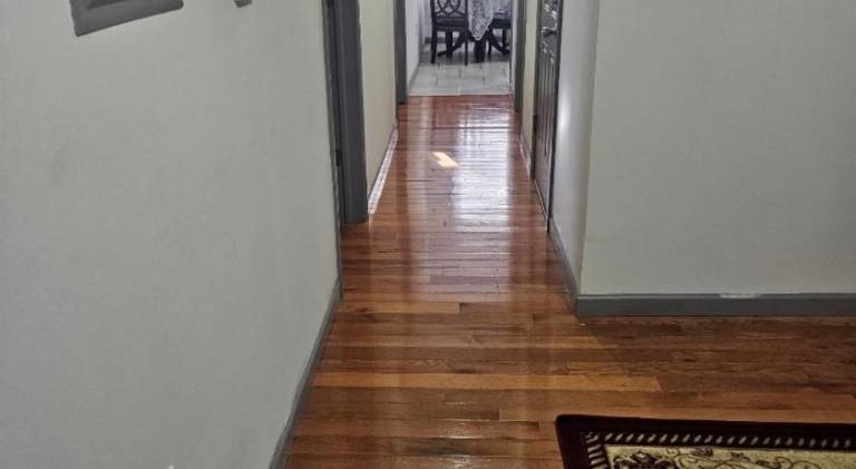 3 bedrooms apt, 2 baths, 15 mins to NYC — photo 3